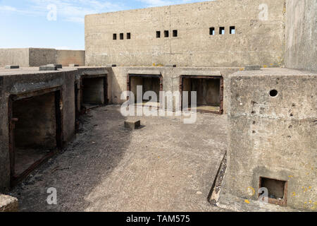 Brean Down Palmerston Fort, Innenraum. Ein historisches Wahrzeichen, Somerset, England, Großbritannien Stockfoto