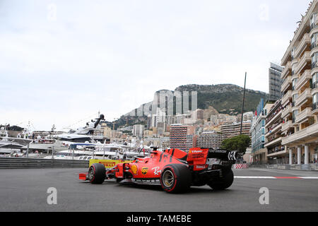 Monte Carlo, Monaco. 26 Mai, 2019. Sebastian Vettel der Scuderia Ferrari am Anschluss während des F1 Grand Prix von Monaco Quelle: Marco Canoniero/Alamy leben Nachrichten Stockfoto