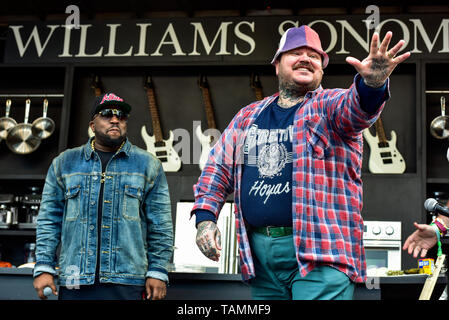 Napa Valley, USA. 26 Mai, 2019. Napa, Kalifornien, 26. Mai 2019, Chef Matty Matheson und Big Boi auf der Williams & Sonoma kulinarische Bühne am 2019 Flasche Rock Festival, Tag 3 BottleRock Credit: Ken Howard/Alamy leben Nachrichten Stockfoto