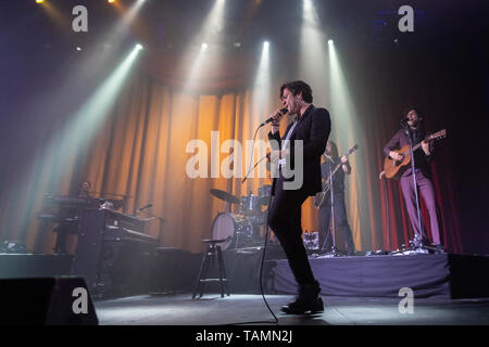 Dublin, Irland. 26 Mai, 2019. Englisch Solo Akustik Sänger Jack Savoretti gesehen auf der Bühne im Dubliner Olympia Theatre. Credit: SOPA Images Limited/Alamy leben Nachrichten Stockfoto