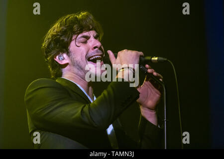 Dublin, Irland. 26 Mai, 2019. Englisch Solo Akustik Sänger Jack Savoretti gesehen auf der Bühne im Dubliner Olympia Theatre. Credit: SOPA Images Limited/Alamy leben Nachrichten Stockfoto