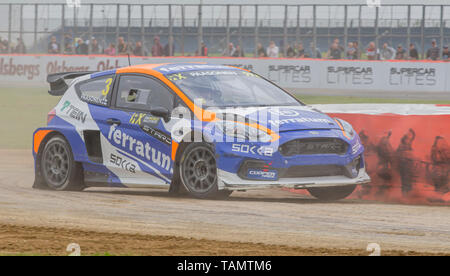 Silverstone, Northampton, Großbritannien. 26 Mai, 2019. 26. Mai 2019, Silverstone, Northampton, England, Speedmachine 2019 Festival; Jani Paasonen (Fin) im Ford Fiesta für Team Stard bei der Qualifizierung der Welt Rallycross in Silverstone Credit: Aktion Plus Sport Bilder/Alamy leben Nachrichten Stockfoto