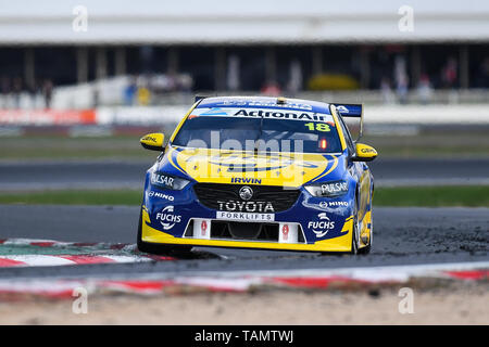 Winton, Victoria, Australien. 26 Mai, 2019. Die Jungfrau Australien Supercars Meisterschaft; Mark Winterbottom treibt das Team 18 Holden Commodore ZB während der Winton SuperSprint Credit: Aktion plus Sport/Alamy leben Nachrichten Stockfoto