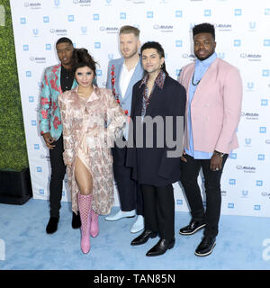 Wir Tag Kalifornien 2019 im Forum Mit: pentatonix Wo: Los Angeles, Kalifornien, Vereinigte Staaten, wenn: 25 Apr 2019 Credit: Sheri Determan/WENN.com gehalten Stockfoto