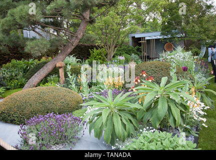 Die Morgan Stanley Garten von Chris Beardshaw, RHS Chelsea Flower Show 2019 Stockfoto