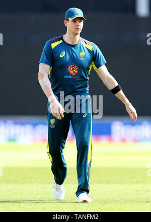 Australiens Steve Smith nach dem Aufwärmen vor dem Spiel während der ICC Cricket World Cup Warm up Match am Hampshire Schüssel, Southampton. Stockfoto