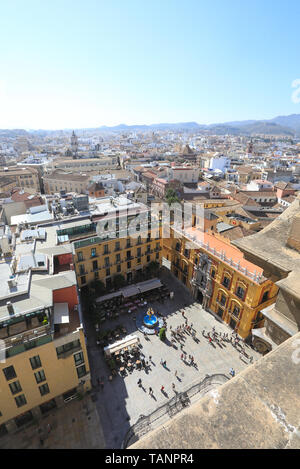 Blick über das Stadtzentrum von Málaga vom Dach der Kathedrale, an der Costa del Sol in Andalusien, Spanien, Europa Stockfoto