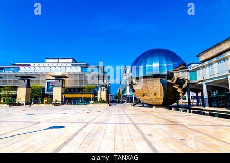 Das Planetarium, wir die Neugierigen (zuvor At-Bristol) Science Center am Millennium Square, Bristol, Großbritannien Stockfoto