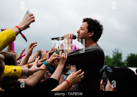 Hatfield, Großbritannien, 26. Mai 2019. Simple Plan führt auf dem Slam Dunk South Festival, Hatfield. Es ist der größte Tag Independent Rock Festival. Credit: Richard Etteridge/Alamy leben Nachrichten Stockfoto