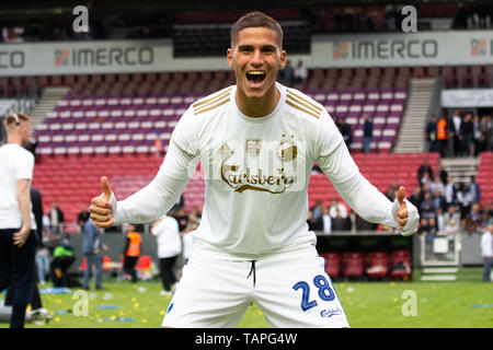 Dänemark, Kopenhagen, 25. Mai 2019. FC Kopenhagen gewinnen die dänische Superliga 2018-2019 Home von Telia Parken. Hier FC Kopenhagen Pieros Sotiriou feiert. (Foto: Gonzales Foto - Dejan Obretkovic). Stockfoto