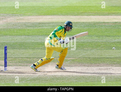 Australiens Alex Carey in schlagende Aktion während der ICC Cricket World Cup Warm up Match am Hampshire Schüssel, Southampton. Stockfoto