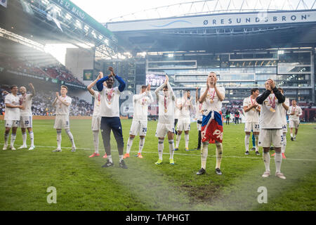 Dänemark, Kopenhagen, 25. Mai 2019. FC Kopenhagen gewinnen die dänische Superliga 2018-2019 Home von Telia Parken. Hier FC Kopenhagen Spieler danken und feiern mit den Fans. (Foto: Gonzales Foto - Samy Khabthani). Stockfoto