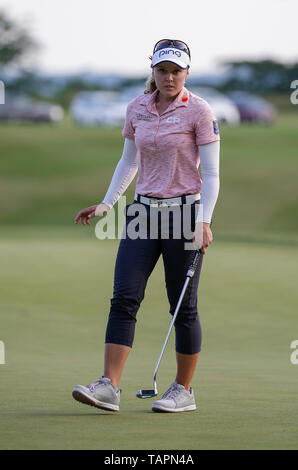 Williamsburg Virginia, USA. 26 Mai, 2019. Brooke Henderson beendet die Endrunde der Reine Seide Meisterschaft auf der Kingsmill Resort River Kurs in Williamsburg Virginia. Justin Cooper/CSM/Alamy leben Nachrichten Stockfoto