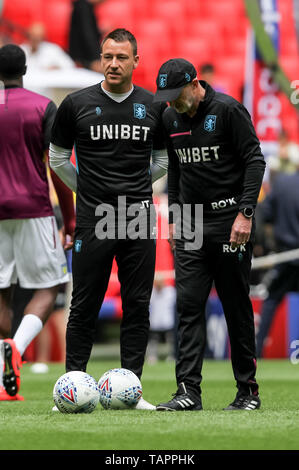 London, Großbritannien. 27. Mai, 2019. Aston Villa Assistant Manager John Terry während der efl Sky Bet Meisterschaft Play-Off Finale zwischen Aston Villa und Derby County im Wembley Stadion, London, England am 27. Mai 2019. Foto von Ken Funken. Nur die redaktionelle Nutzung, eine Lizenz für die gewerbliche Nutzung erforderlich. Keine Verwendung in Wetten, Spiele oder einer einzelnen Verein/Liga/player Publikationen. Credit: UK Sport Pics Ltd/Alamy leben Nachrichten Stockfoto