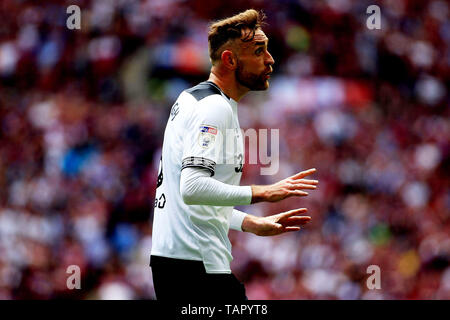 London, Großbritannien. 27. Mai, 2019. Richard Keogh von Derby County in Aktion. EFL Skybet Meisterschaft Play off Finale, Aston Villa v Derby County im Wembley Stadion in London am Montag, den 27. Mai 2019. Dieses Bild dürfen nur für redaktionelle Zwecke verwendet werden. Nur die redaktionelle Nutzung, eine Lizenz für die gewerbliche Nutzung erforderlich. Keine Verwendung in Wetten, Spiele oder einer einzelnen Verein/Liga/player Publikationen. pic von Steffan Bowen/Andrew Orchard sport Fotografie/Alamy Live news Credit: Andrew Orchard sport Fotografie/Alamy leben Nachrichten Stockfoto