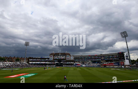 London, Großbritannien. 27. Mai 2019. Eine allgemeine Ansicht der Kia Oval während der ICC Cricket World Cup Testspiel zwischen England und Afghanistan, am Kia Oval, London. Quelle: European Sports Fotografische Agentur/Alamy leben Nachrichten Stockfoto