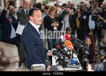 Turin, Piemont, Italien. 27. Mai, 2019. Turin, Italy-May 27, 2019 Wahlen der Region Piemont: Alberto Cirio eingehende Präsidentin der Region Piemont Credit: Stefano Guidi/ZUMA Draht/Alamy leben Nachrichten Stockfoto