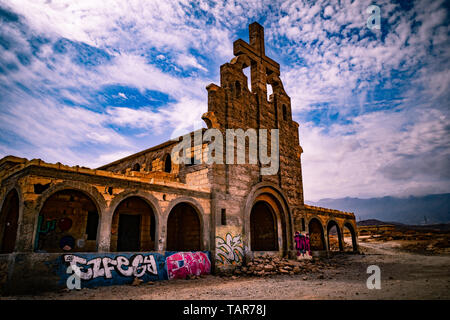 Eindrücke von Abades, Teneriffa, Kanarische Inseln - die Kirche der Verlassenen sanatorium Stockfoto