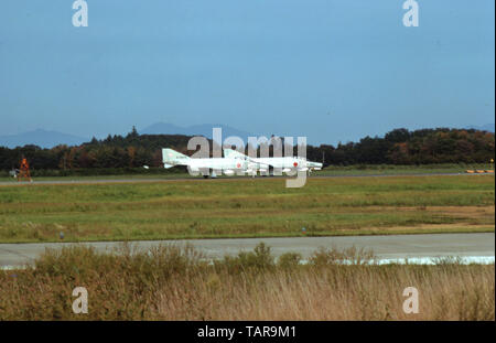 Pfister Luftwaffe JASDF Mitsubishi F-4EJ Phantom II - japanische Luftwaffe/Japan Air Self Defense Force Mitsubishi F-4EJ Phantom II Stockfoto