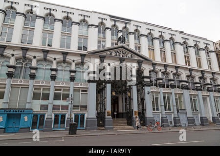 Der Hop Exchange ist ein Grad II an Nr. 24 Southwark Street, London, denkmalgeschützte Gebäude, in der Bankside Bereich der Londoner Stadtteil Southwark. 1867 öffnen. Stockfoto