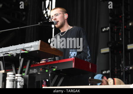 Easy Life Band ist auf der Bühne während einer "live"-Konzert aussehen. Stockfoto