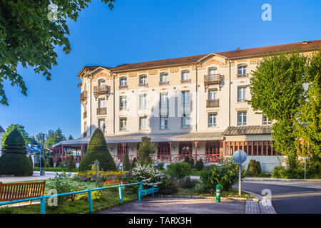 Hotel in Hauptplatz, La Roche Posay, Vienne, Frankreich. Stockfoto