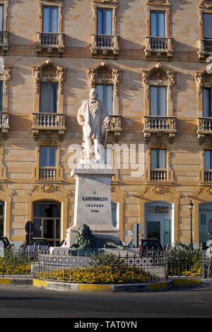 Mailand, Italien - 1 September 2009: Giuseppe Garibaldi (4. Juli 1807 - Juni 2, 1882) Denkmal in Trapani, Sizilien, Italien Stockfoto