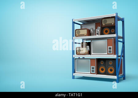 3D-Rendering des alten Retro Radio- und TV-Sets auf Silber Blau metall Regalböden auf blauem Hintergrund Stockfoto