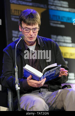 Schottische Kriminalität Schriftsteller, Ian Rankin am Cheltenham Literatur Festival, 9. Oktober 2014. Stockfoto