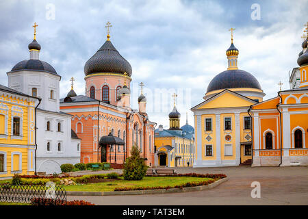 Christi Himmelfahrt von David Wüste. Orthodoxe Kloster des Moskauer Patriarchats. Russland. Region Moskau Stockfoto