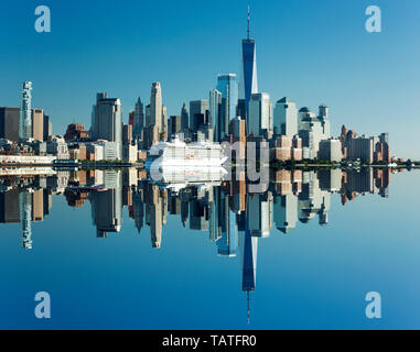 DOWNTOWN SKYLINE HUDSON RIVER MANHATTAN NEW YORK CITY USA Stockfoto