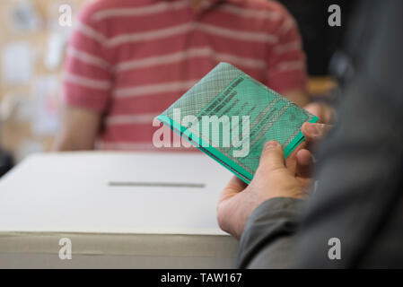 Turin, Piemont, Italien. 26 Mai, 2019. Turin, Italy-May 26, 2019: Europawahlen, Piemont Regionale und kommunale 2019 Credit: Stefano Guidi/ZUMA Draht/Alamy leben Nachrichten Stockfoto