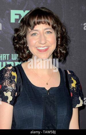 Los Angeles, CA, USA. 22. Mai, 2019. Kristen Schaal in der Ankunftshalle für das, WAS WIR TUN, IM SCHATTEN FYC Ereignis, das Avalon, Los Angeles, CA 22. Mai 2019. Credit: Priscilla Grant/Everett Collection/Alamy leben Nachrichten Stockfoto