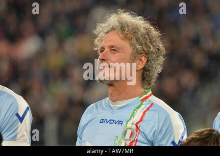 Turin, Italien. 28 Mai, 2019. Nicolo Fabi der italienische Sänger während der "Partita del Cuore" Charity Match bei der Allianz Stadion gesehen. Campioni per la Ricerca gewinnen, die "Champions für Forschung' 3-2 gegen die 'Nationale italienische Sänger". Credit: SOPA Images Limited/Alamy leben Nachrichten Stockfoto