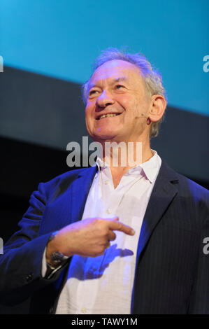 Historiker, Simon Schama am Cheltenham Literatur Festival, 9. Oktober 2014. Stockfoto