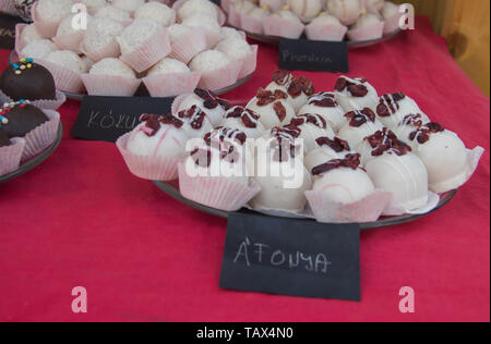 Feinste Sammlung von Ungarischen Plätzchen und Kuchen, auf den Straßen der Stadt Szeged, Ungarn Stockfoto