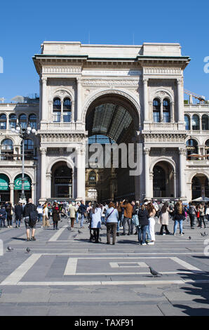 Mailand: das Äußere der Galleria Vittorio Emanuele II, Italiens älteste aktive Shopping Mall, im Jahre 1861 entworfen, errichtet von dem Architekten Giuseppe Mengoni Stockfoto