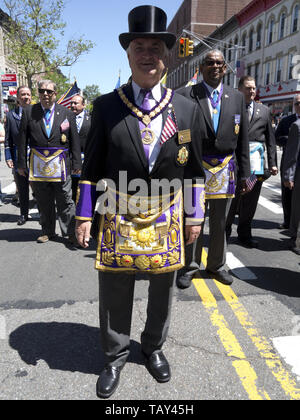 Kostenlos & angenommen Maurer März im Kings County 152 Memorial Parade in der Bay Ridge Abschnitt von Brooklyn, NY, 27. Mai, 20019. Stockfoto