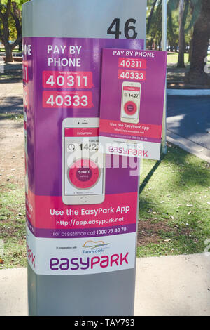 Per Telefon Parkplätze Ticket Dispenser Pay, Tamworth NSW Australien. Stockfoto