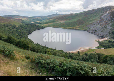 View letzten Lough Tay (das Guinness See) in den Wicklow Mountains National Park, Co Wicklow, Irland. Stockfoto