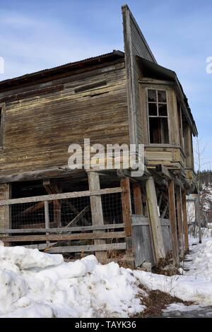 Zerstörte Gebäude in der historischen Gold-mining Town von Dawson City, Yukon, Kanada Stockfoto