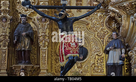 Jesus der Christus Kreuzigung scuplture innen Catedra Metropolitana oder der Metropolitan Kathedrale in La Place de la Constución im Zocalo, Mexico City. Stockfoto