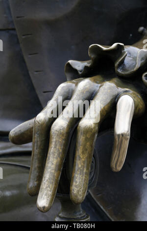 Skulptur von Peter der Große, Zar von Russland. In der Peter und Paul Festung. Saint-Pétersbourg. Russie. Stockfoto