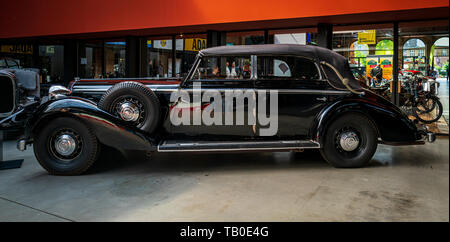 BERLIN - Mai 11, 2019: Ein ultra-Luxury Car Maybach SW 38, 1936. 32Th Berlin-Brandenburg Oldtimer Tag. Stockfoto
