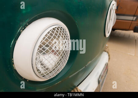 Den Haag, Niederlande - 26. Mai 2019: klassische Kalifornien Art vw Kombi van an der Luft geparkt gekühlten Motor Show am Strand von Scheveningen Stockfoto