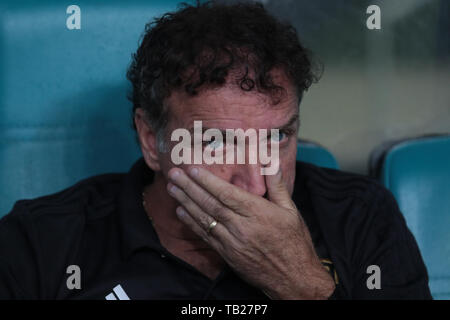 Salvador, Brasilien. 29 Mai, 2019. Cuca, São Paulo Trainer, während eines Spiels zwischen Bahia und São Paulo, die Übereinstimmung durch die 2019 Brasilien Pokalspiel am Mittwoch (29.) An der Fonte Nova Arena in Salvador, Bahia, Brasilien. Credit: Tiago Caldas/FotoArena/Alamy leben Nachrichten Stockfoto