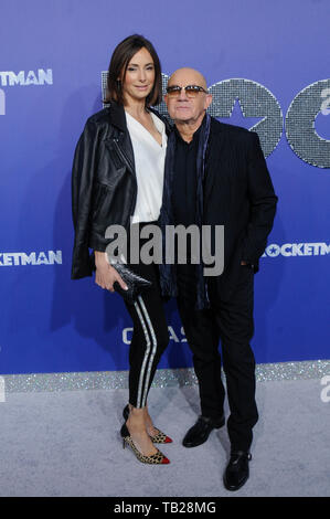 New York, New York, USA. 29 Mai, 2019. Heather Lynn Hodgins Kidd und Bernie Taupin nehmen an der "Rocketman" New York Premiere in der Alice Tully Hall am 29. Mai 2019 in New York City. Credit: Raymond Hagans/Medien Punch/Alamy leben Nachrichten Stockfoto