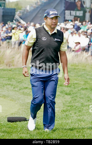 Mai 19, 2019 - Bethpage, New York, United States - Hideki Matsuyama Wanderungen aus dem 18 Grün während der Endrunde der 101 PGA Meisterschaft am Bethpage Black. (Bild: © Debby Wong/ZUMA Draht) Stockfoto