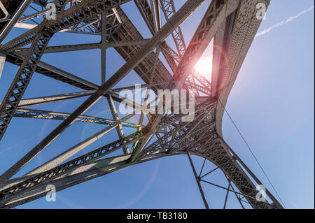 Die Dom Luis Brücke, Porto, Portugal. Stockfoto