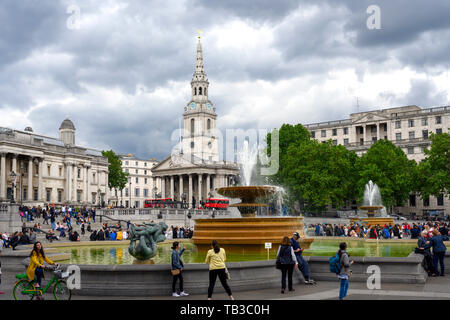 Täglichen Lebensstil am Trafalgar Square, Westminster, London, England, Großbritannien Stockfoto